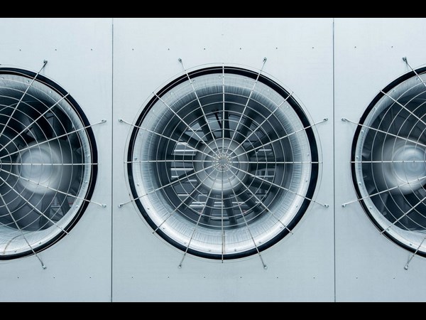 Facebook’s Data Center