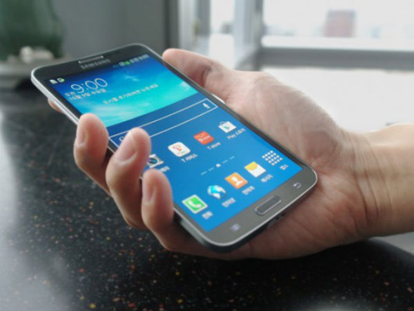 Samsung Galaxy Round 