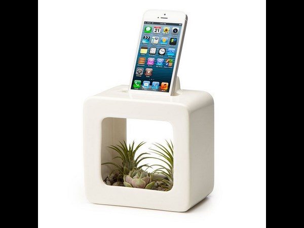 BloomBox iPhone Charging Docking Planter