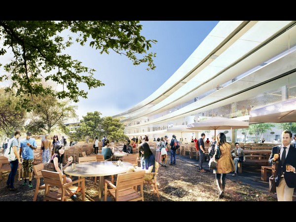 Apple’s Spaceship Headquarters