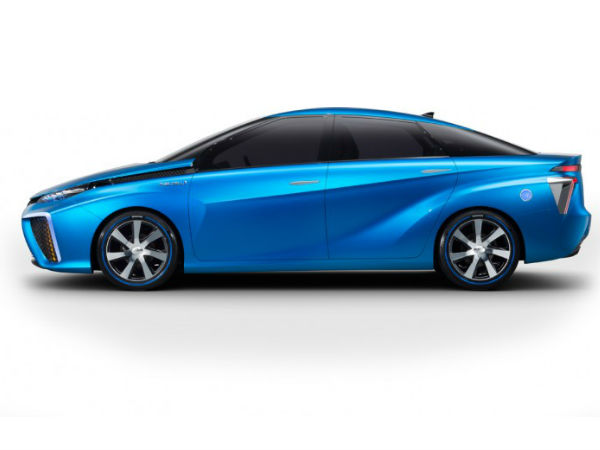 Toyota Fuel Cell Concept Car 