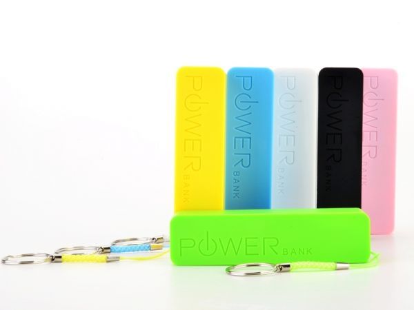 8. Vox USB Jumbo power bank (16000 mAh)