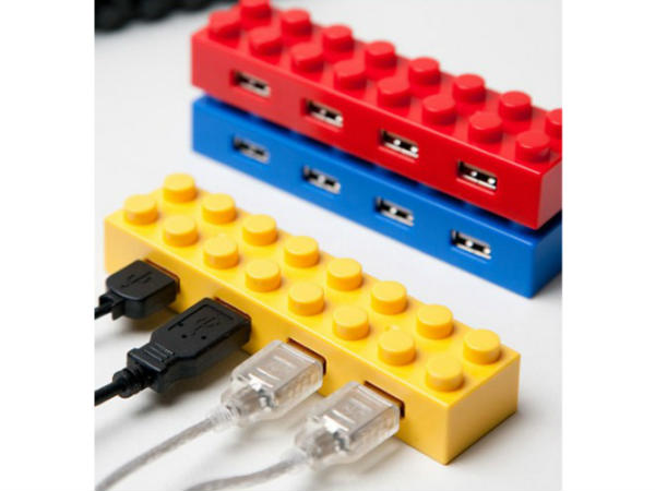 ऑफिस टेबल पर काम आंएगी चीजें