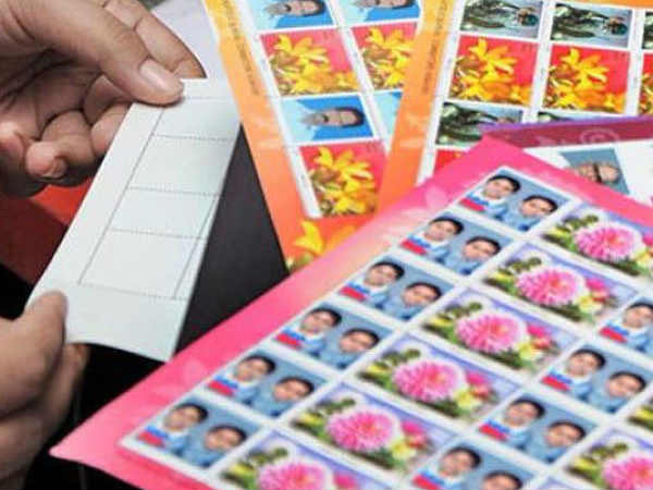 अब स्टाम्प पर लगाएं अपनी सेल्फी..!!