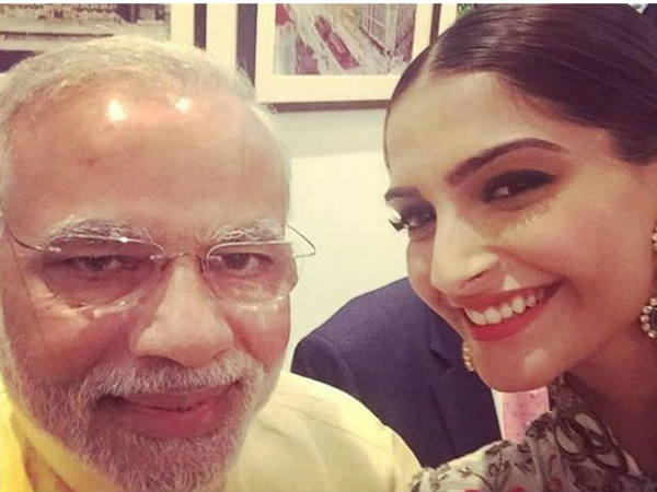 पीएम मोदी और उनकी फेमस सेल्फीज..!