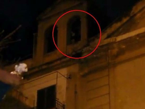 भूत-प्रेत की तस्वीरों का यह है टेक्निकल सच..!!