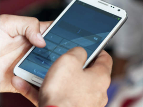 क्या आप जानते हैं टॉयलेट सीट से भी ज्यादा गंदा है आपका फ़ोन..!