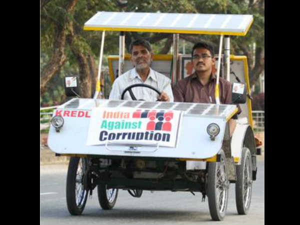 63 साल के सैयद ने अपनी बनाई सोलर कार से किया बैंगलोर टू दिल्ली टूर..!! 63 साल के सैयद ने अपनी बनाई सोलर कार से किया बैंगलोर टू दिल्ली टूर..!!