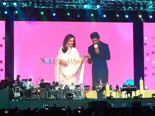 शुरू हुई रिलायंस जियो की 4जी सेवा..!