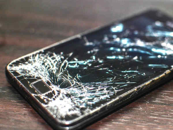 चैरिटी में दे दें