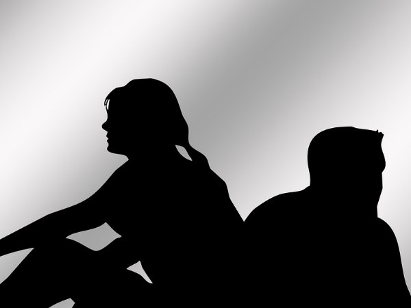 ऑनलाइन रिलेशनशिप