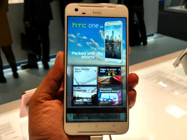 एचटीसी डिजायर 825