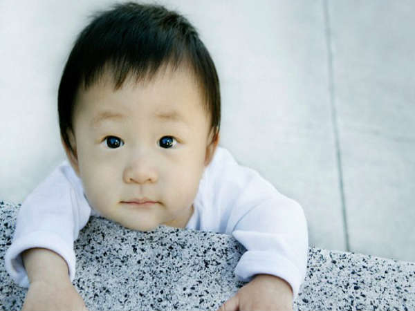 iPhone के लिए बेच दिया बच्चा!