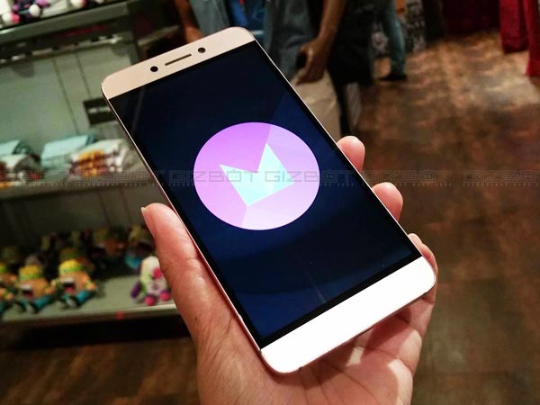 जल्दी करें, आपको मात्र एक रुपए में मिल सकता है लेटेस्ट ले 2 स्मार्टफोन!