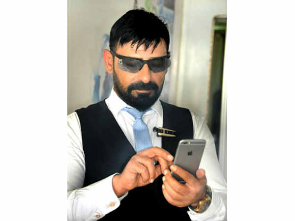 स्पेशल स्क्रीन का इस्तेमाल