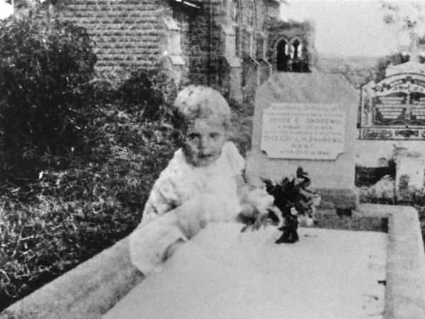 बच्चा भूत