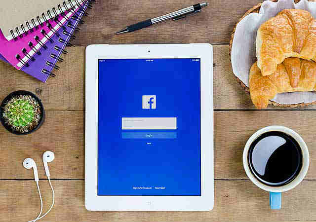 व्हाट्सएप, फेसबुक से शेयर करेगी यूज़र्स का नंबर