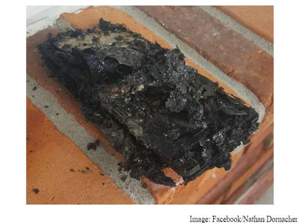 सैमसंग फोन फटने से गाड़ी और घर दोनों जले!