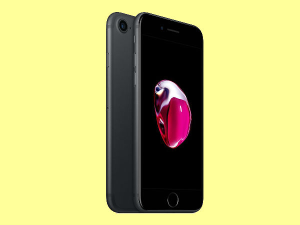 एपल आईफोन 7 (ब्लैक, 256जीबी)