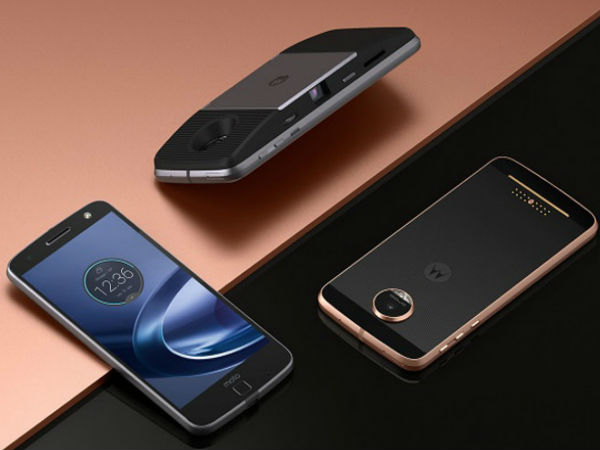 लॉन्च हुए मोटो जेड और मोटो जेड प्ले, जानें कीमत!