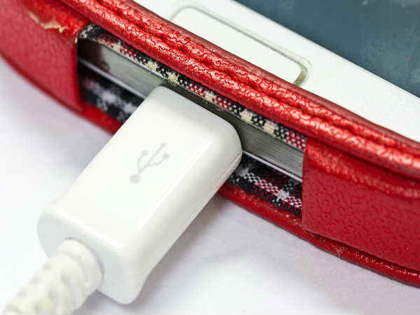 फ़ोन कनेक्ट करें