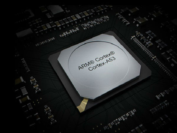 ऑक्‍टाकोर प्रोसेसर और YUN ऑपरेटिंग सिस्‍टम