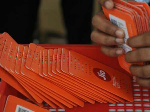 1,100 रुपए की पेनल्टी