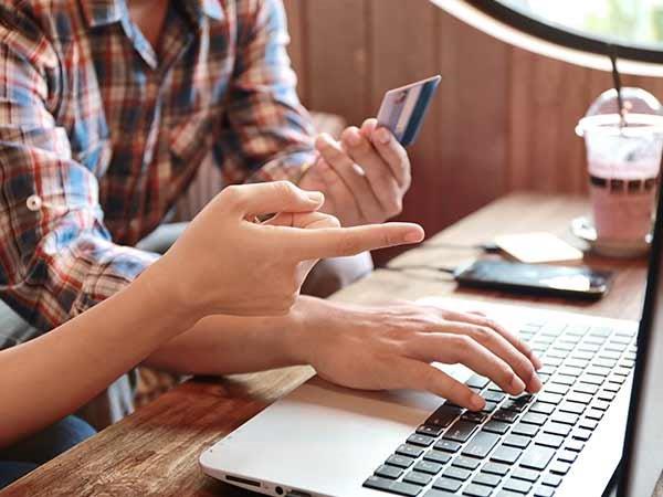 फेसबुक मोबाइल से बढ़ाएगा आपका बिजनेस