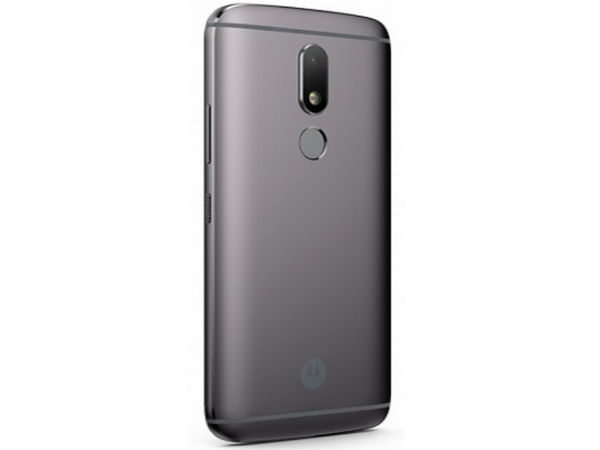 128जीबी इंटरनल स्टोरेज 