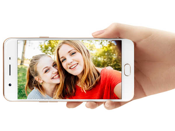 सेल्फी एक्सपीरियंस को ओप्पो ने बनाया और बेहतर