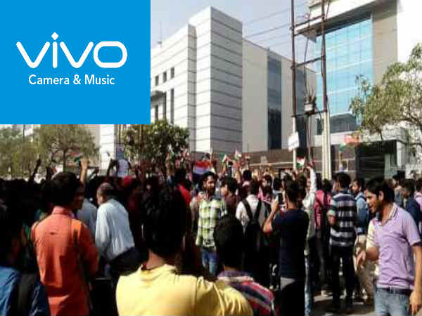 वीवो ने बताया आखिर क्यों निकाला कर्मचारियों को नौकरी से वीवो ने बताया आखिर क्यों निकाला कर्मचारियों को नौकरी से