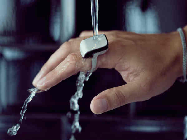 सिरी और गूगल असिस्टेंट- सिरी और गूगल असिस्टेंट-