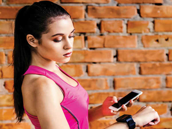 माइंड रीड फिटनेस ट्रेकर- माइंड रीड फिटनेस ट्रेकर-