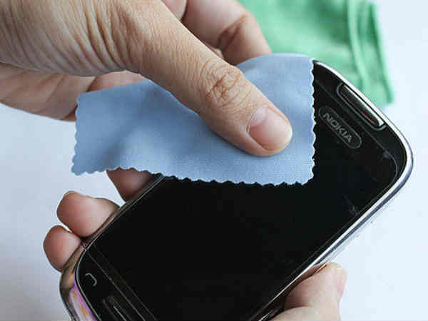 मोबाइल फोन्स में मिले 12 तरह के बैक्टीरिया- 