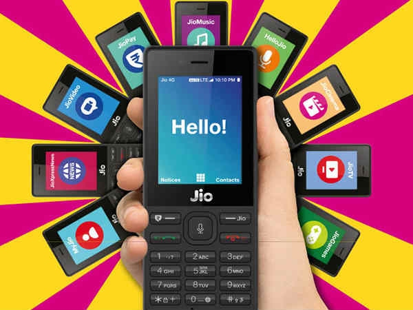 शुरू होने वाली है JioPhone की बुकिंग, नोट कर लें डेट शुरू होने वाली है JioPhone की बुकिंग, नोट कर लें डेट