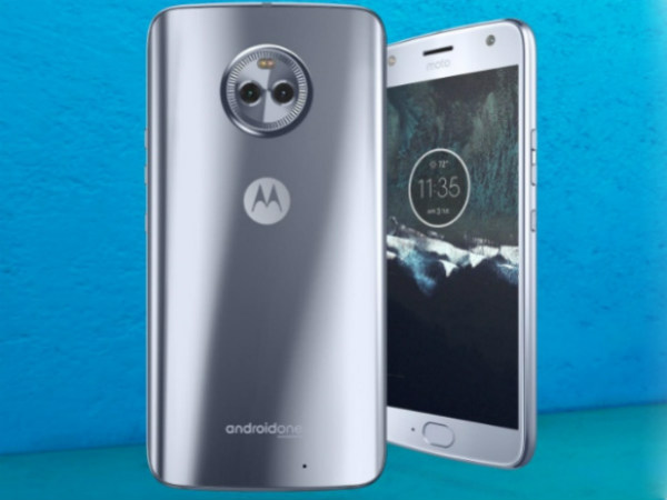 Moto X4 की नई इमेज हुई लीक, सामने आई कीमत Moto X4 की नई इमेज हुई लीक, सामने आई कीमत