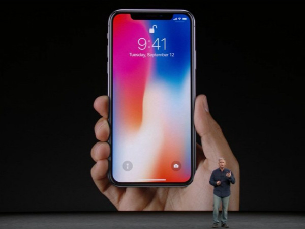आउट ऑफ़ स्टॉक हुआ iPhone X, जानिए क्यों ट्विटर पर झल्ला रहे हैं लोग आउट ऑफ़ स्टॉक हुआ iPhone X, जानिए क्यों ट्विटर पर झल्ला रहे हैं लोग