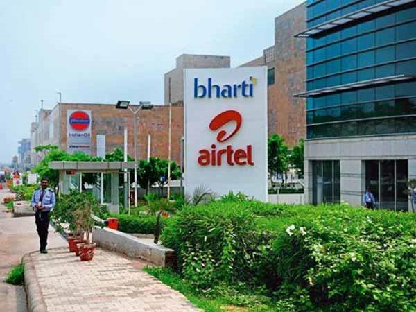 एयरटेल स्पेशल ऑफर : 300 जीबी डाटा और अनलिमिटेड कॉल्स एयरटेल स्पेशल ऑफर : 300 जीबी डाटा और अनलिमिटेड कॉल्स