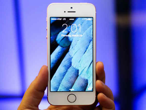 Apple अगले साल तक लॉन्च करेगा सस्ते iPhones Apple अगले साल तक लॉन्च करेगा सस्ते iPhones
