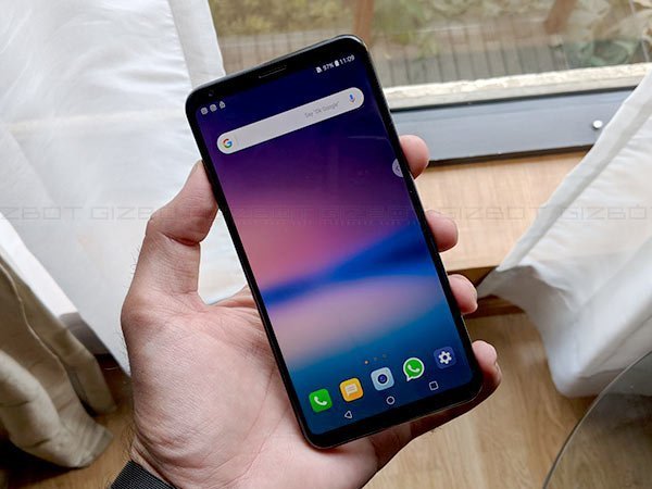 LG V30+ भारत में लॉन्च, शानदार ऑफर्स के साथ 18 दिसंबर को होगी पहली सेल LG V30+ भारत में लॉन्च, शानदार ऑफर्स के साथ 18 दिसंबर को होगी पहली सेल