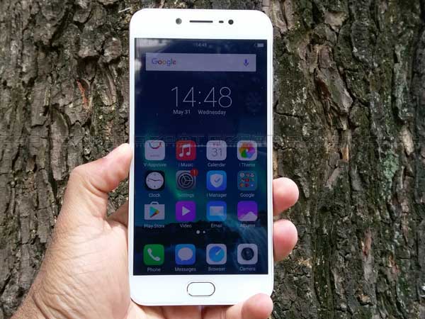 20MP कैमरे वाला Vivo V5s पर 3000 रुपए सस्ता 20MP कैमरे वाला Vivo V5s पर 3000 रुपए सस्ता