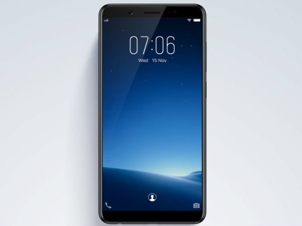 Vivo V7 की कीमत हुई कम, अब जानें इस शानदार फोन की कीमत Vivo V7 की कीमत हुई कम, अब जानें इस शानदार फोन की कीमत