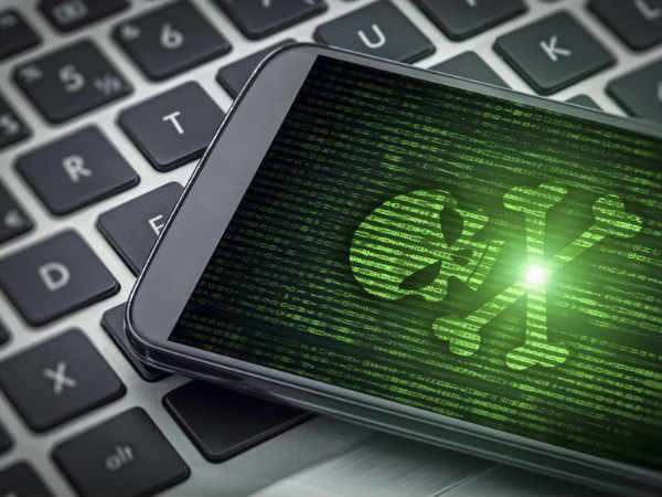 Smartphone पर आया खतरनाक वायरस, घुसते ही कर रहा है Blast Smartphone पर आया खतरनाक वायरस, घुसते ही कर रहा है Blast