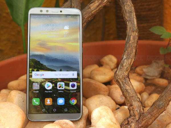 लॉन्च हुआ स्टाइलिश Honor 9 Lite, डिज़ाइन में बेस्ट और कीमत 10,999 रुपए लॉन्च हुआ स्टाइलिश Honor 9 Lite, डिज़ाइन में बेस्ट और कीमत 10,999 रुपए