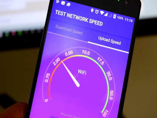 200 MBPS की तूफानी स्पीड देगी ये कंपनी, कीमत सिर्फ 699 रुपए 200 MBPS की तूफानी स्पीड देगी ये कंपनी, कीमत सिर्फ 699 रुपए