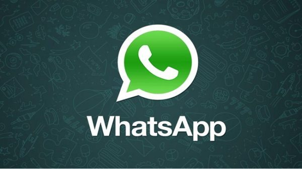 ग्रुप कॉल और वॉयस चैट- 