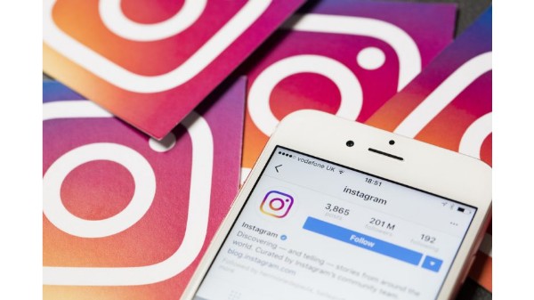 इंस्टाग्राम स्टोरी को ऑटोमेटिक फेसबुक पर शेयर करने के लिए ये स्टेप फॉलो करें