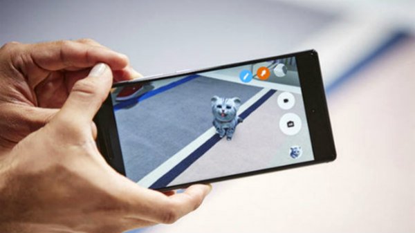 AR (ऑगमेंटेड रियलिटी) स्टीकर और कवर शॉट फीचर- 