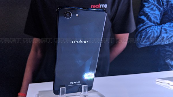 हार्डवेयर और सॉफ्टवेयर