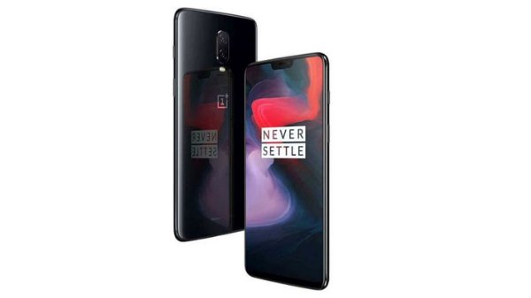 बेहतर और बड़ा डिस्प्ले